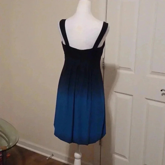 🌺Cache Blue dress with open back🎉 - Picture 11 of 12